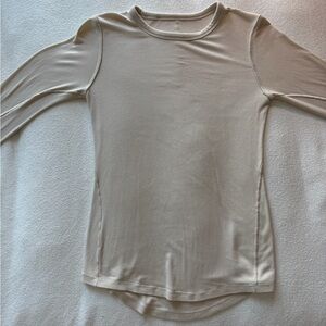 Lululemon Hold Tight Long Sleeve Shirt	
Natural Ivory Size 4